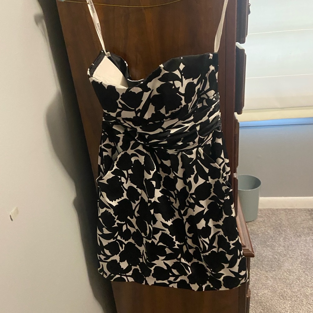 David’s Brida cocktail dress size 6